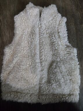 Boden Cream Sherpa-Lined Kids Vest with Navy Label